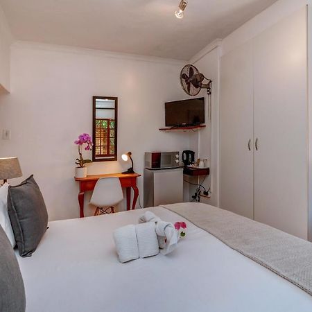 The Dorr Guest House Сандтон Екстер'єр фото